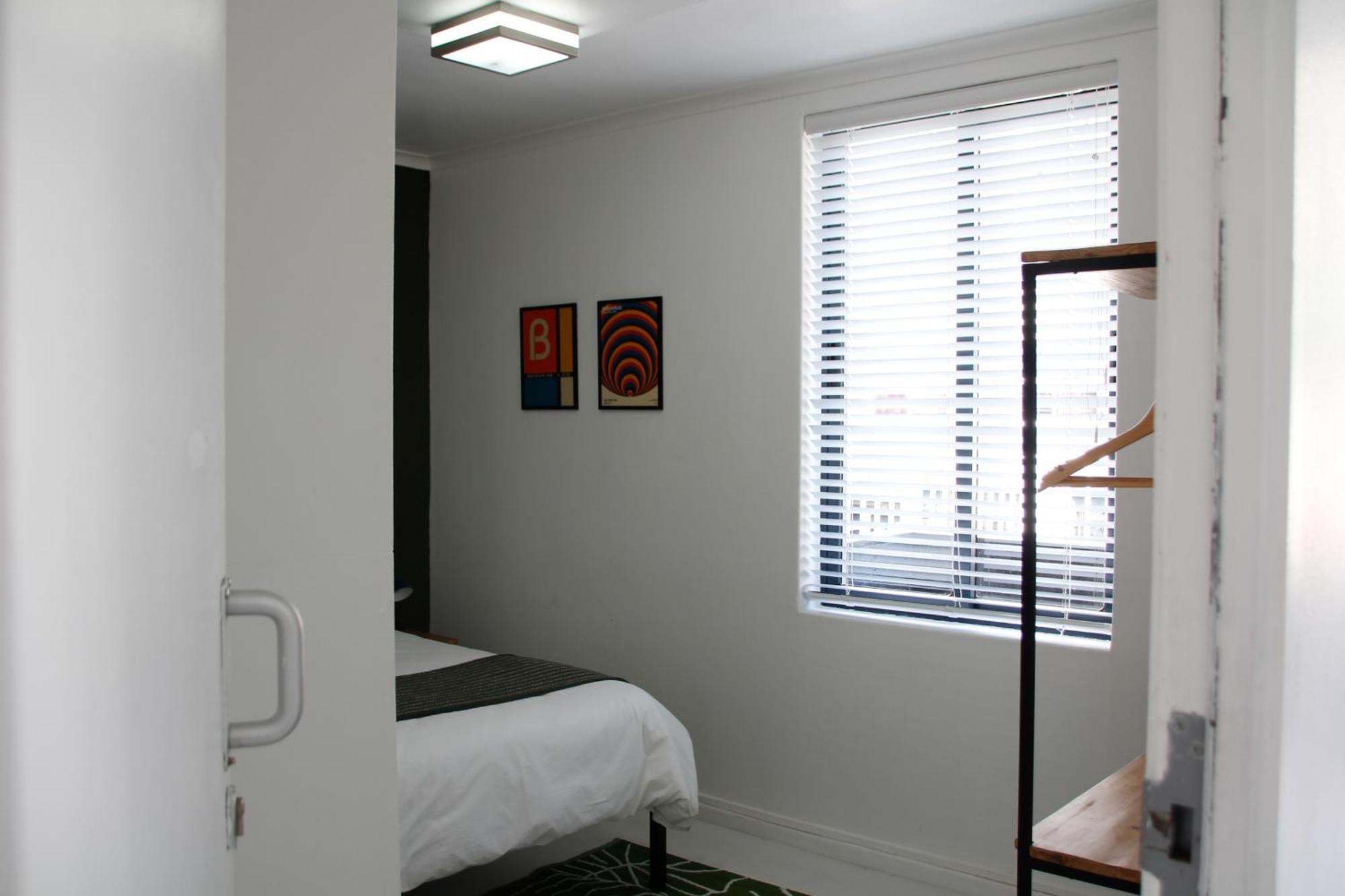 82 On Regent Apartment Cape Town